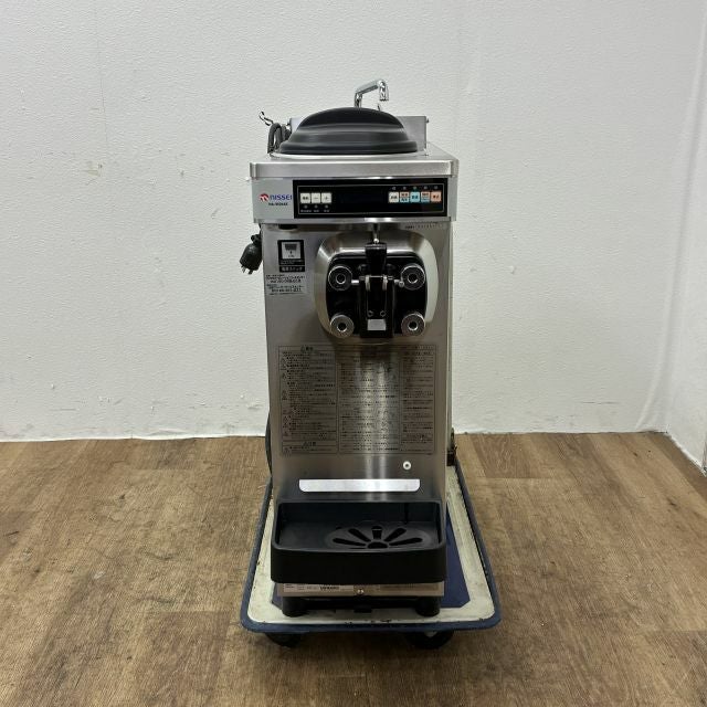 ソフトクリームサーバーNA-9524AE 2018年製・美品 NISSEI／ニッセイ ソフトクリームサーバー NA-9524AE